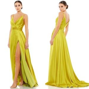 Mac Duggal Sleeveless Wrap Draped Gown Maxi Dress 12443 Chartreuse Size 2 NWT